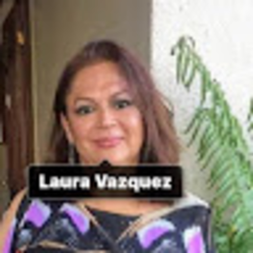 Meet your Posher, Laura